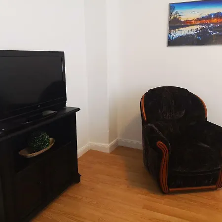 Ferienwohnung Am Alten Bremer Weg דירה *